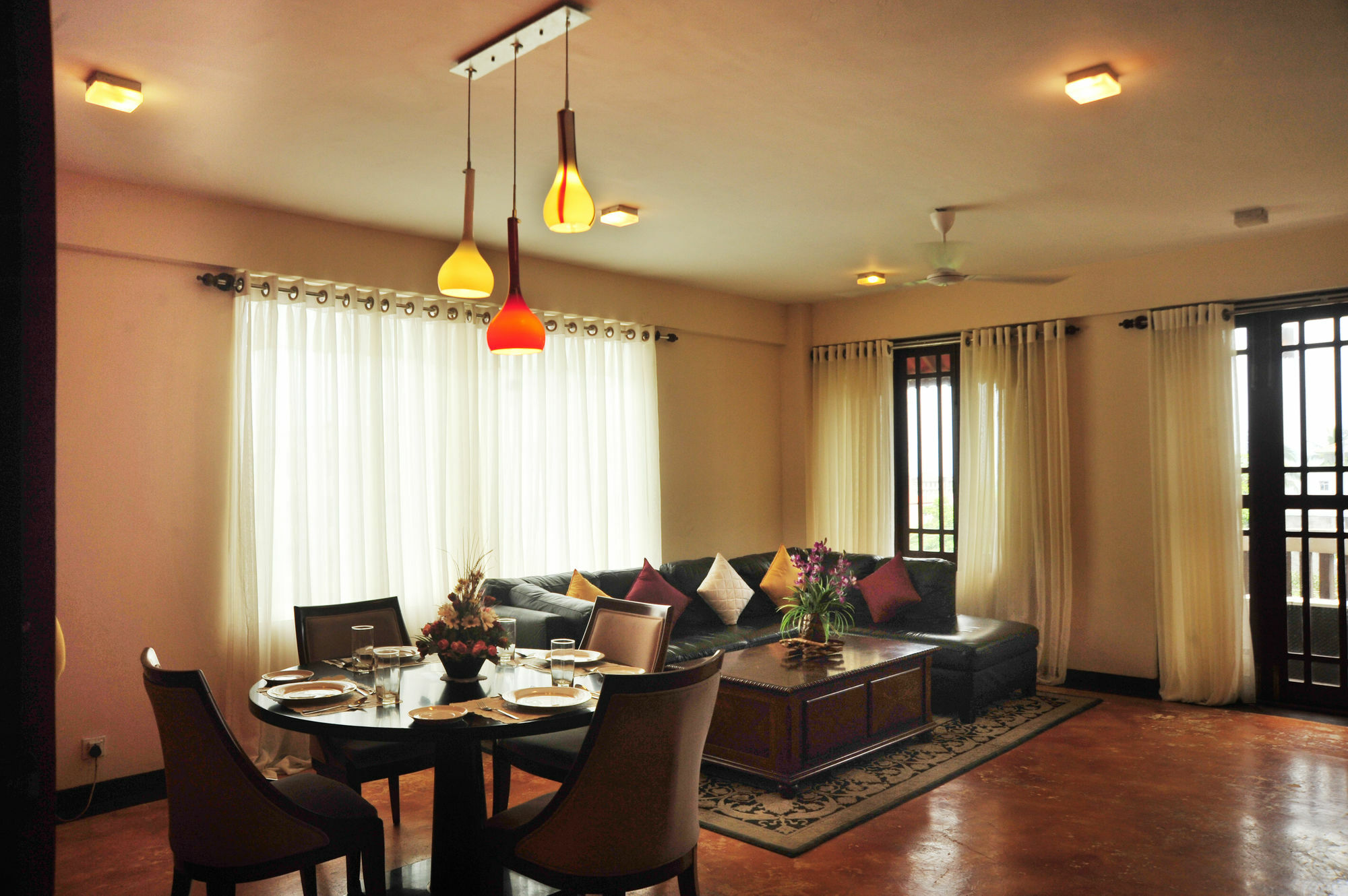 Prestige Court Residencies Hotel Dehiwala-Mount Lavinia Bagian luar foto