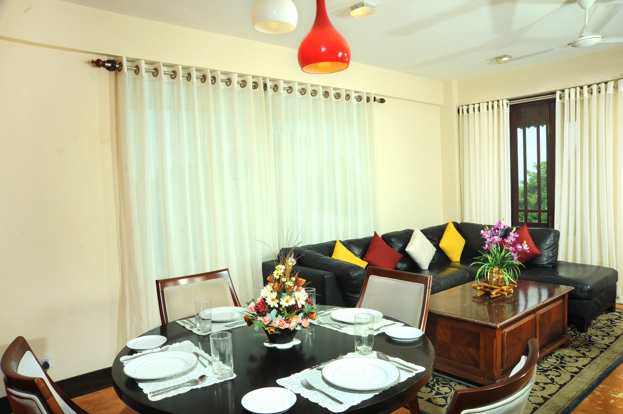 Prestige Court Residencies Hotel Dehiwala-Mount Lavinia Bagian luar foto