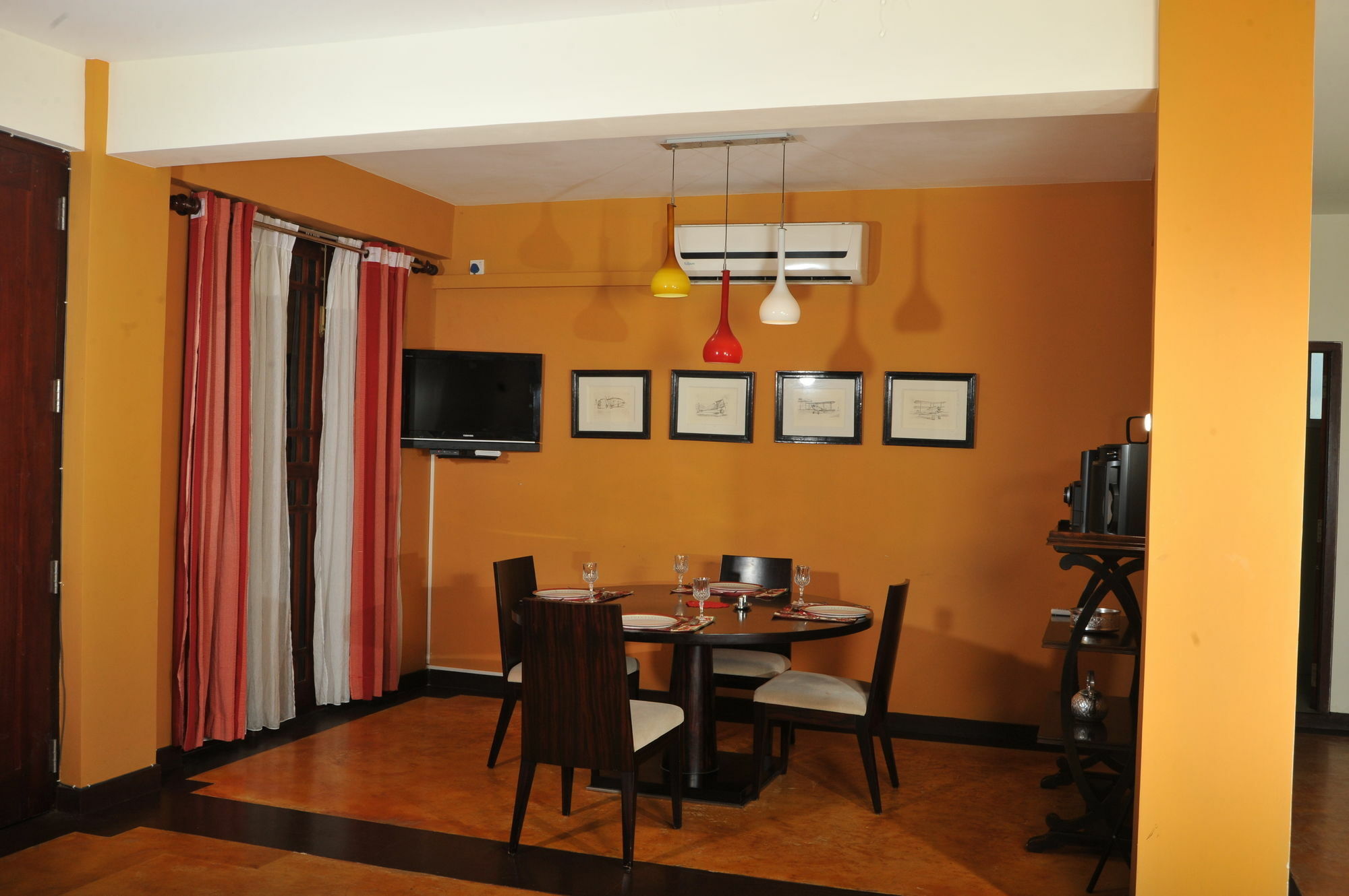 Prestige Court Residencies Hotel Dehiwala-Mount Lavinia Bagian luar foto