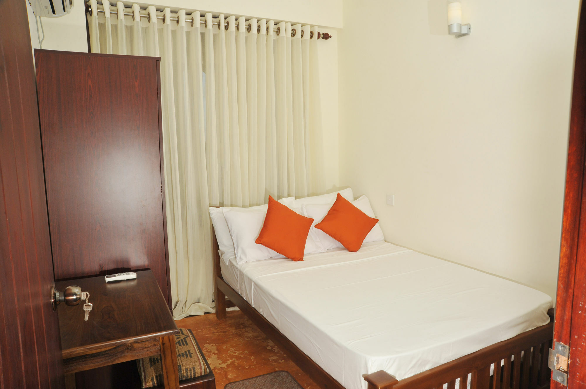 Prestige Court Residencies Hotel Dehiwala-Mount Lavinia Bagian luar foto